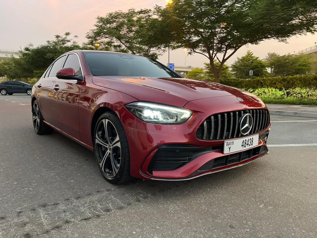 Mercedes C 300 2022 red